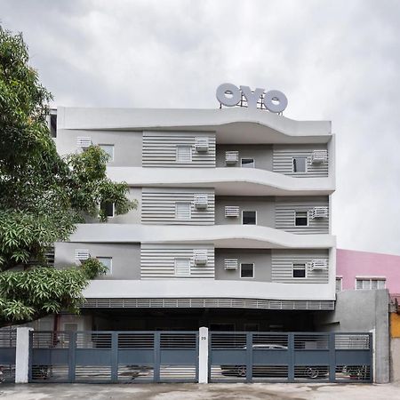 Super Oyo 515 Finnex Hotel ماندالويونغ المظهر الخارجي الصورة
