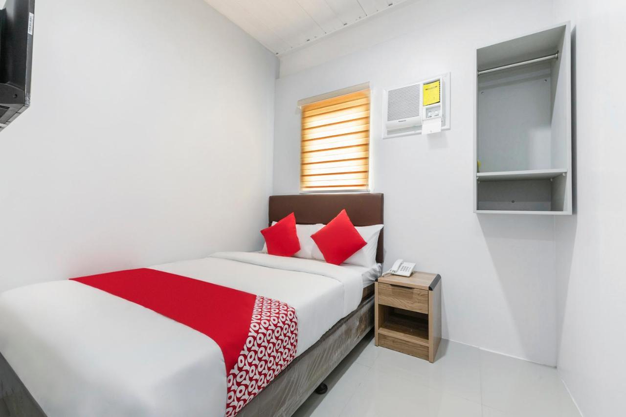 Super Oyo 515 Finnex Hotel ماندالويونغ المظهر الخارجي الصورة