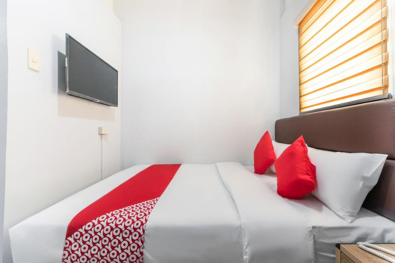Super Oyo 515 Finnex Hotel ماندالويونغ المظهر الخارجي الصورة