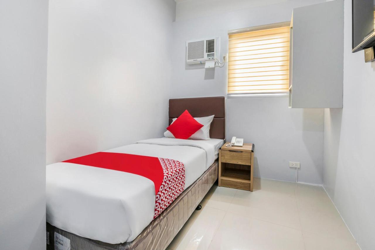 Super Oyo 515 Finnex Hotel ماندالويونغ المظهر الخارجي الصورة