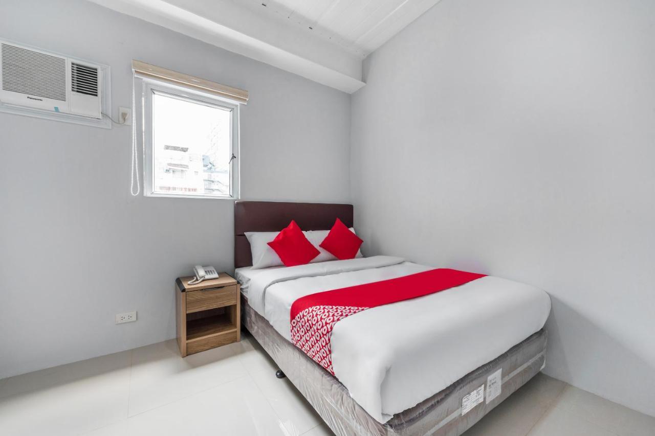 Super Oyo 515 Finnex Hotel ماندالويونغ المظهر الخارجي الصورة